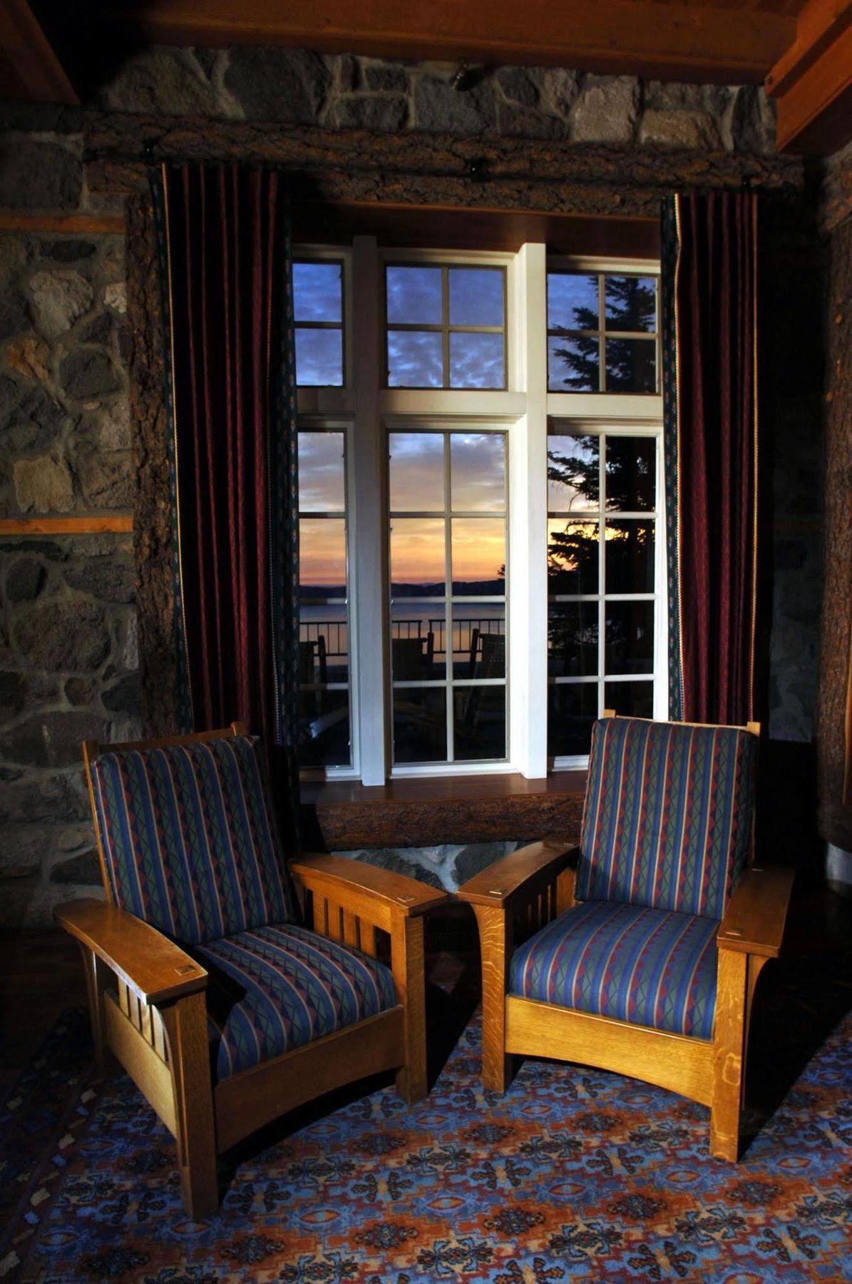 Crater Lake Lodge 체멀트 외부 사진